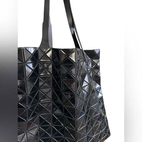 Issey Miyake BaoBao Black shine Geometric tote - Picture 5 of 8